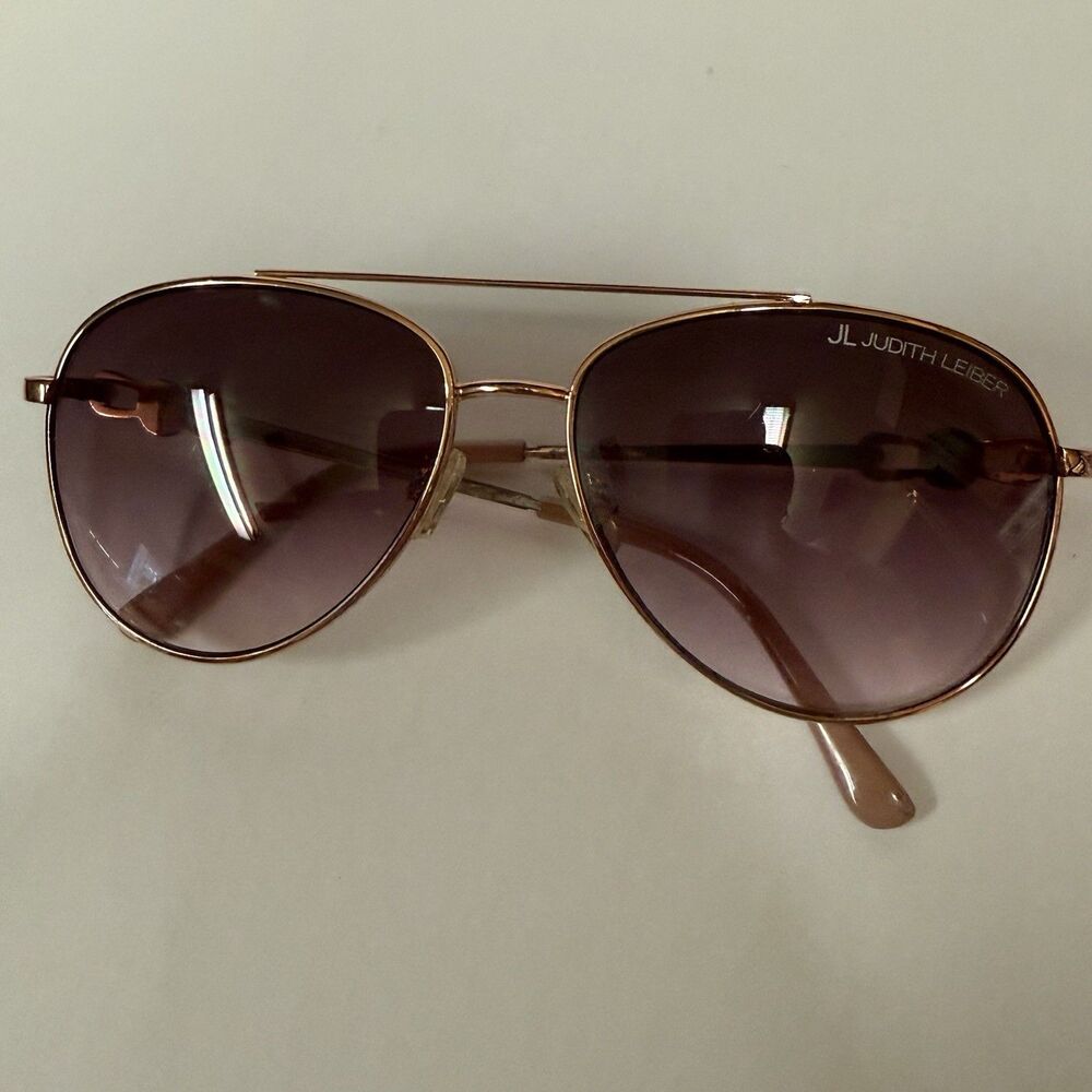 Judith Leiber Aviator Sunglasses Rose Gold Pink Gradient Crystal Accent JL